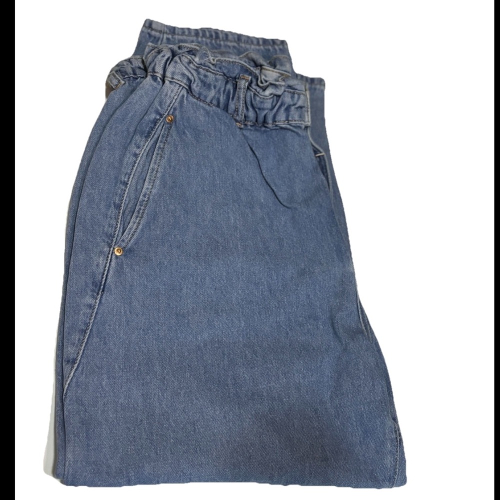 Zara, women’s baggy Paperbag Denim Jeans Elastic Waist, Size 10 42, Oversized
